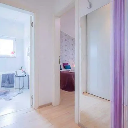 Stylish Suburb With Private Parking And Wi-fi In Residential Area Between City Centre And Hidrobaza Beach Pula